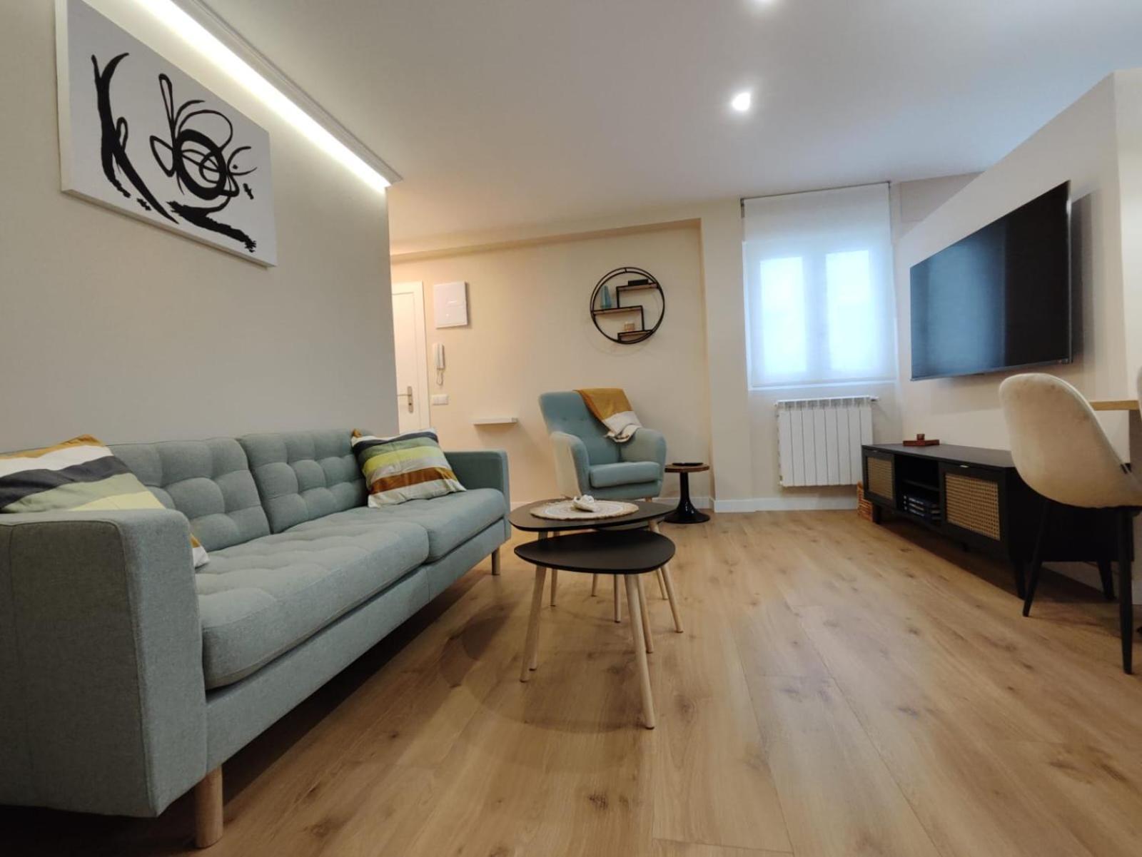 Carpio 18 Apartment Oviedo Exterior photo